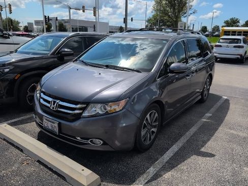 Used 2015 Honda Odyssey Touring Elite image 1