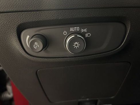 Used 2025 Buick Encore GX Sport Touring w/ Experience Buick Package AWD/4WD image 17