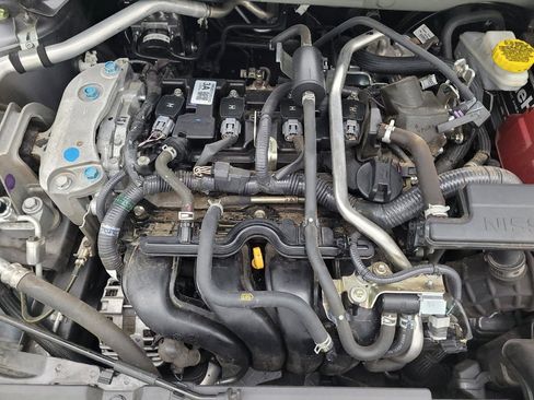 Used 2024 Nissan Sentra S FWD image 30