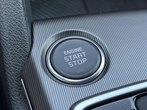 New 2026 Kia Sportage EX w/ EX Panorama Roof Package image 13