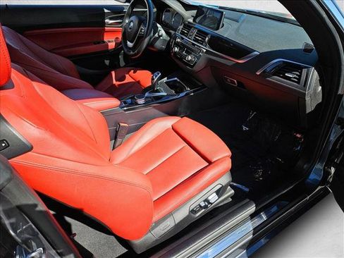 Used 2020 BMW 230i Convertible w/ Premium Package image 19