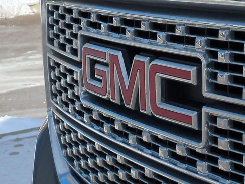 Used 2017 GMC Sierra 1500 Denali w/ Denali Ultimate Package image 12