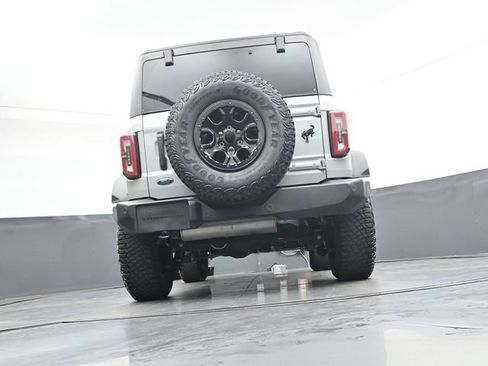 Used 2023 Ford Bronco Wildtrak AWD/4WD image 31