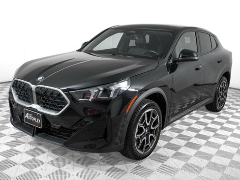 Used 2026 BMW X2 xDrive28i AWD/4WD image 8