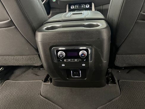 Used 2023 GMC Yukon Denali image 22