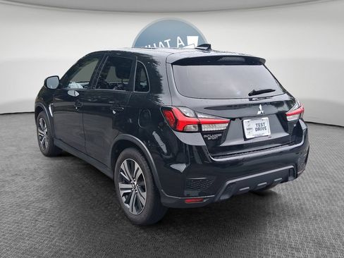 Used 2021 Mitsubishi Outlander Sport SE FWD image 6