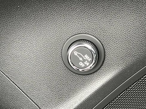 New 2026 Buick Envision Sport Touring AWD/4WD image 16