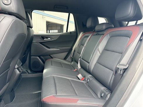 New 2026 Chevrolet Equinox RS image 18