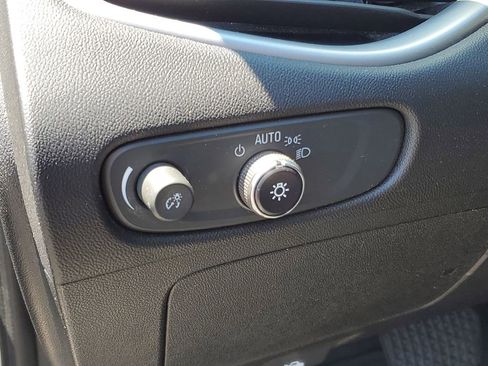 Used 2023 Chevrolet Malibu LT w/ Driver Confidence Package FWD image 9