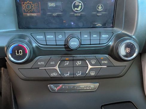 Used 2019 Chevrolet Corvette Stingray Coupe w/ 1LT image 30