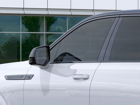 New 2025 Cadillac Escalade IQ Sport 1 w/ LPO, ONYX Package image 12