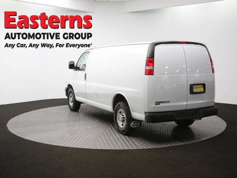 Used 2021 Chevrolet Express 2500 w/ Driver Convenience Package RWD image 62