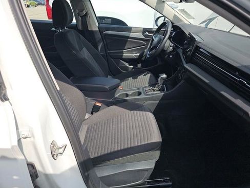 Used 2025 Volkswagen Jetta S image 14