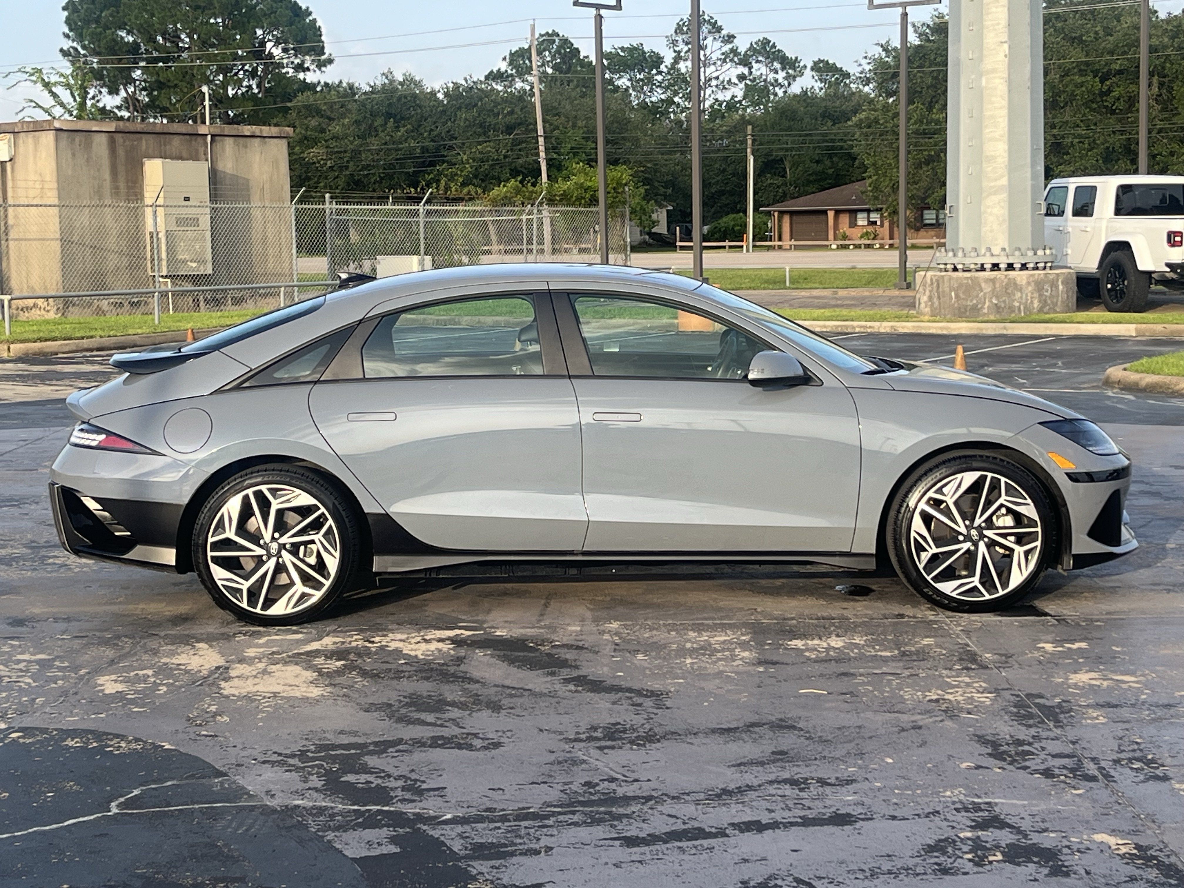 Used 2025 Hyundai Ioniq 6 SEL RWD image 10