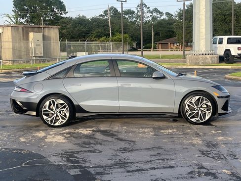 Used 2025 Hyundai Ioniq 6 SEL RWD image 10