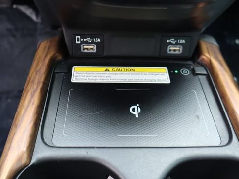 Used 2021 Honda CR-V Touring image 37
