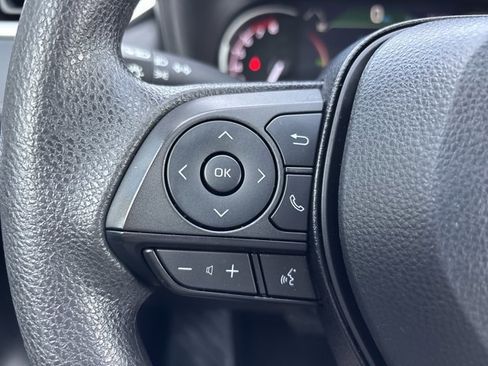 Used 2024 Toyota RAV4 XLE image 22