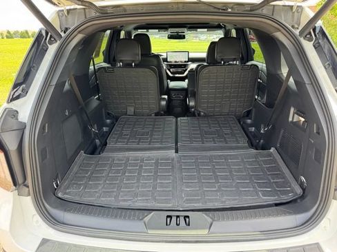 Used 2025 Ford Explorer ST w/ Sun And Sound Package AWD/4WD image 7