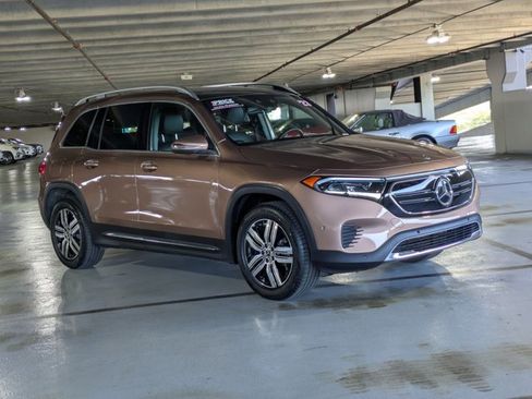 Certified 2023 Mercedes-Benz EQB 250+ image 3