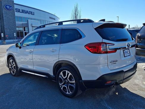 Used 2023 Subaru Ascent Limited w/ Technology Package image 4
