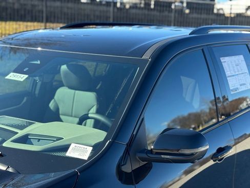 New 2026 GMC Acadia Elevation w/ Super Cruise Package image 9