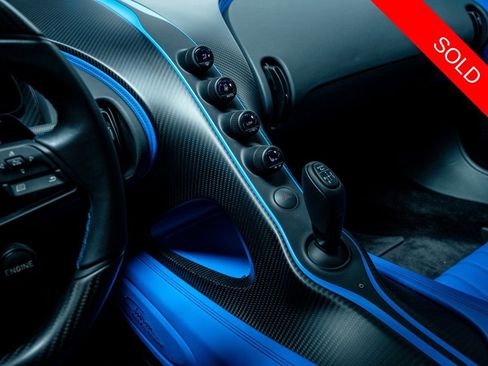 Used 2023 Bugatti Chiron Super Sport AWD/4WD image 23