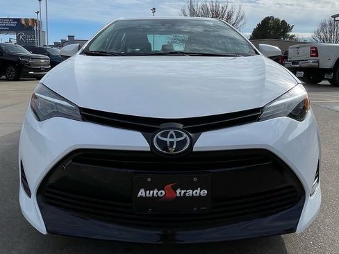 Used 2019 Toyota Corolla LE image 9