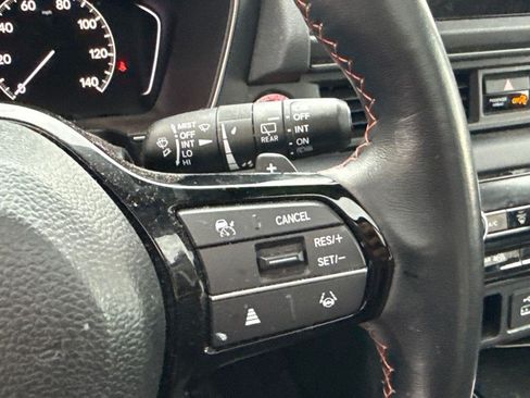 Used 2025 Honda Pilot TrailSport image 20