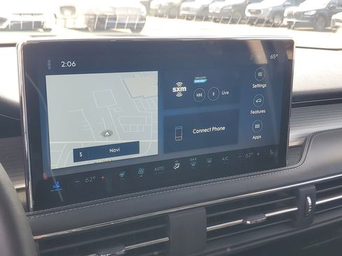 Certified 2024 Lincoln Corsair AWD w/ Equipment Group 101A image 14