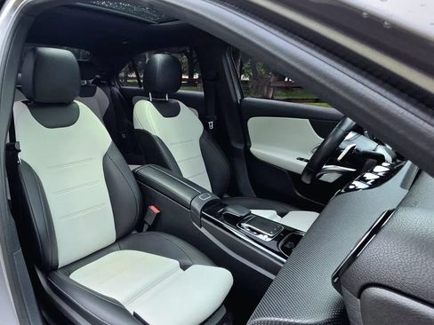 Used 2019 Mercedes-Benz A 220 image 8