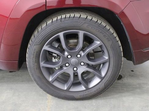 Used 2021 Jeep Grand Cherokee High Altitude AWD/4WD image 44