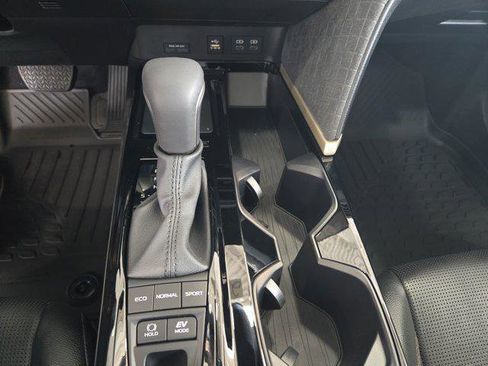 Certified 2025 Toyota Camry XLE image 12