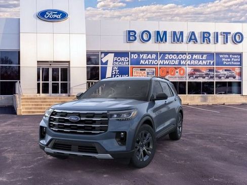 New 2026 Ford Explorer Active w/ Active Comfort Package AWD/4WD image 2