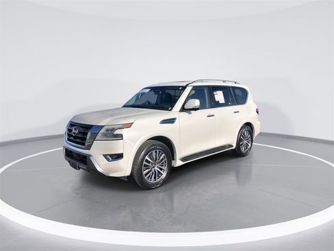 Used 2024 Nissan Armada SL w/ Cargo Package image 4