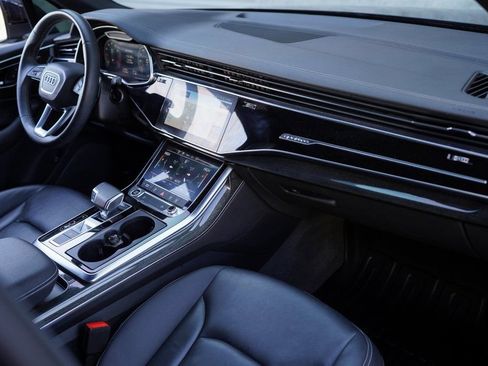 Used 2025 Audi Q7 2.0T Premium w/ Convenience Package image 22