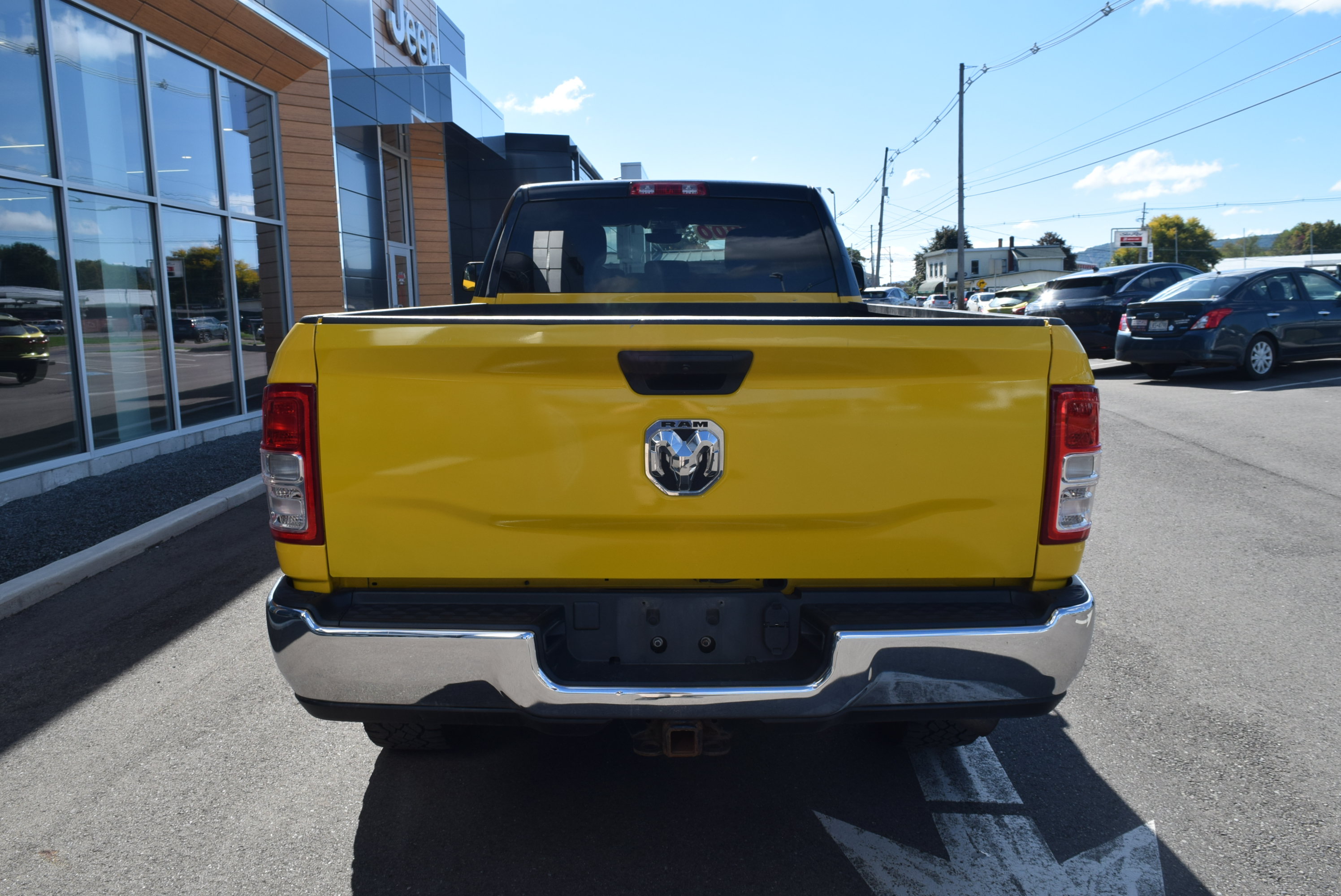 Used 2022 RAM 3500 Big Horn w/ Level A Equipment Group AWD/4WD image 3