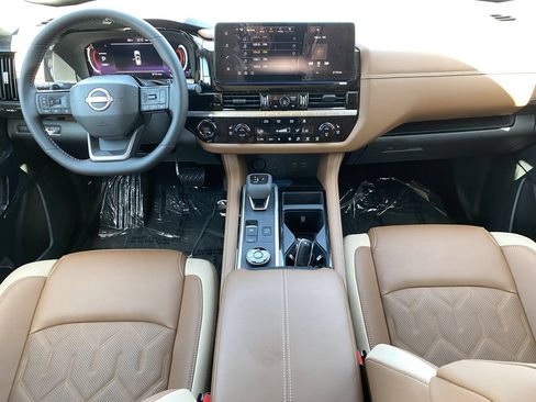 New 2026 Nissan Pathfinder Platinum w/ Cargo Package AWD/4WD image 23