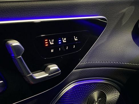 Used 2023 Mercedes-Benz EQS 450+ SUV image 10