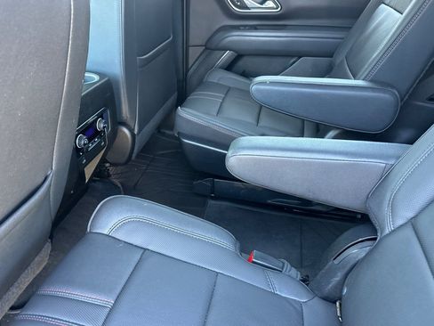 Used 2023 Chevrolet Tahoe RST w/ Luxury Package AWD/4WD image 12