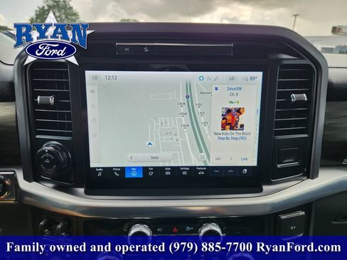 Used 2025 Ford F150 Lariat w/ Equipment Group 501A Mid AWD/4WD image 12