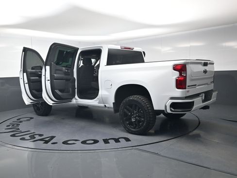 Used 2025 Chevrolet Silverado 1500 Custom w/ Turbomax Blackout Package AWD/4WD image 29