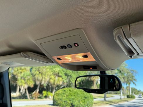 Used 2008 HUMMER H2 image 48