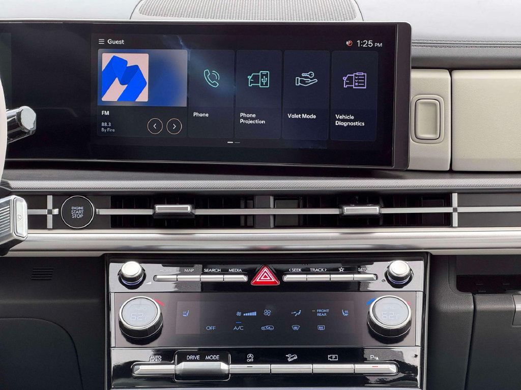 Used 2026 Hyundai Santa Fe SEL FWD image 18