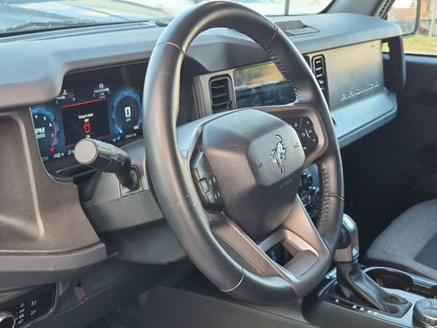 Used 2025 Ford Bronco Big Bend image 7