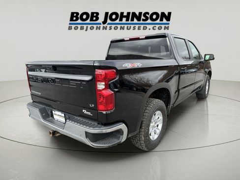 Used 2023 Chevrolet Silverado 1500 LT AWD/4WD image 3