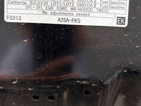 Used 2025 Toyota RAV4 XLE FWD image 10