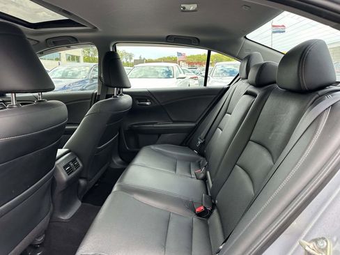 Used 2016 Honda Accord EX-L image 9