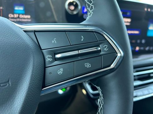 New 2026 Chevrolet Traverse High Country FWD image 25