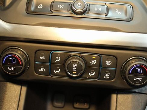 Used 2019 GMC Acadia SLE image 26