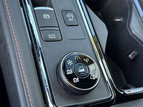 Certified 2024 Nissan Pathfinder Rock Creek image 36